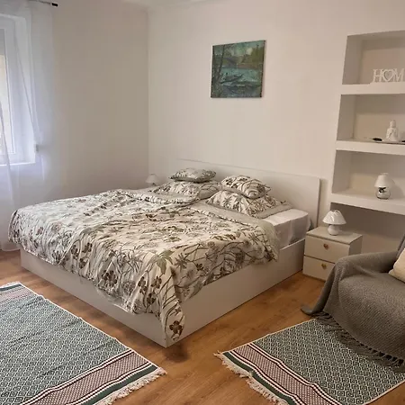Apartment Ladislaus Garden Cegled